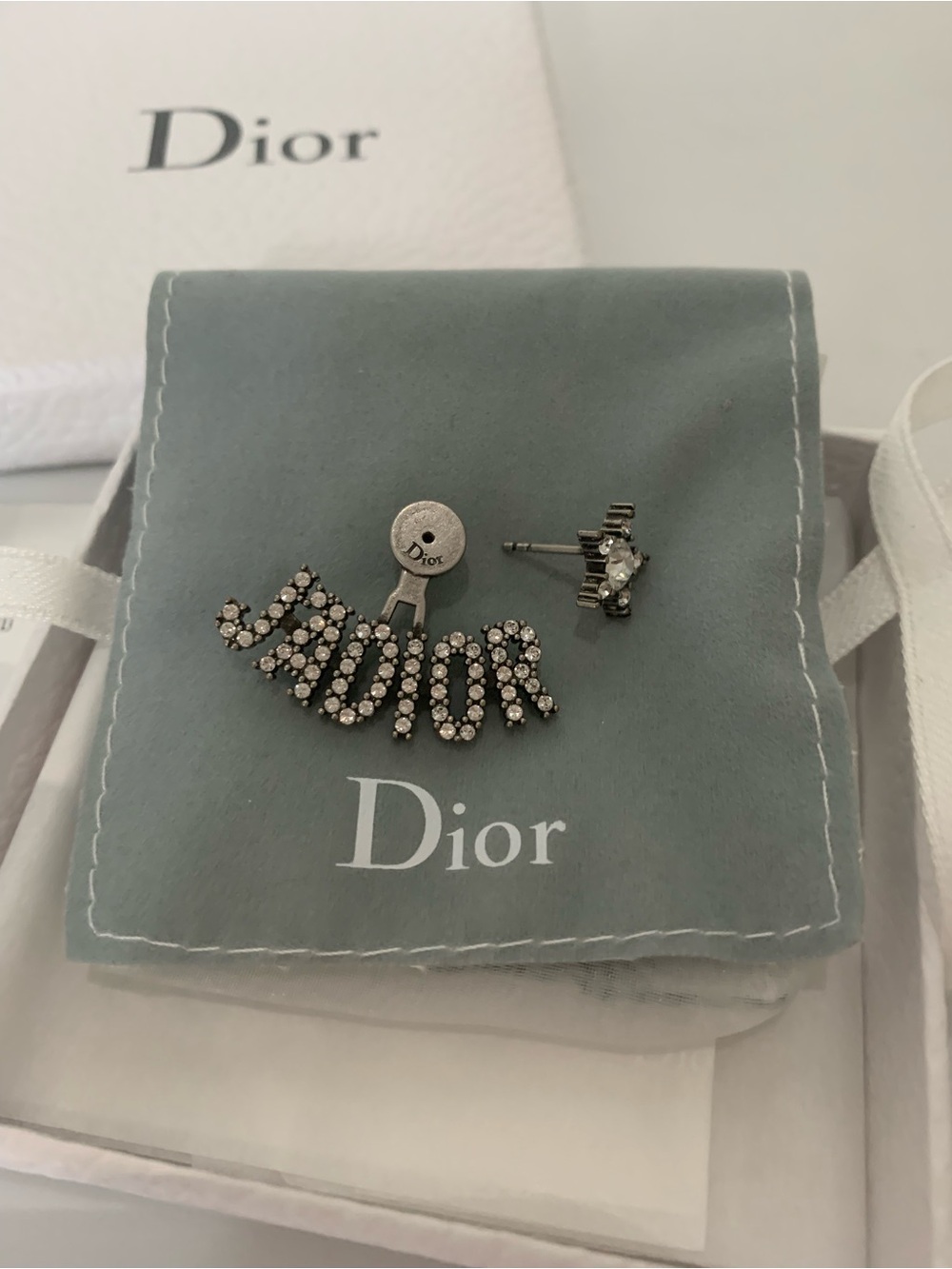 Dior J’ADIOR Crystal Earring - Picture 3 of 4